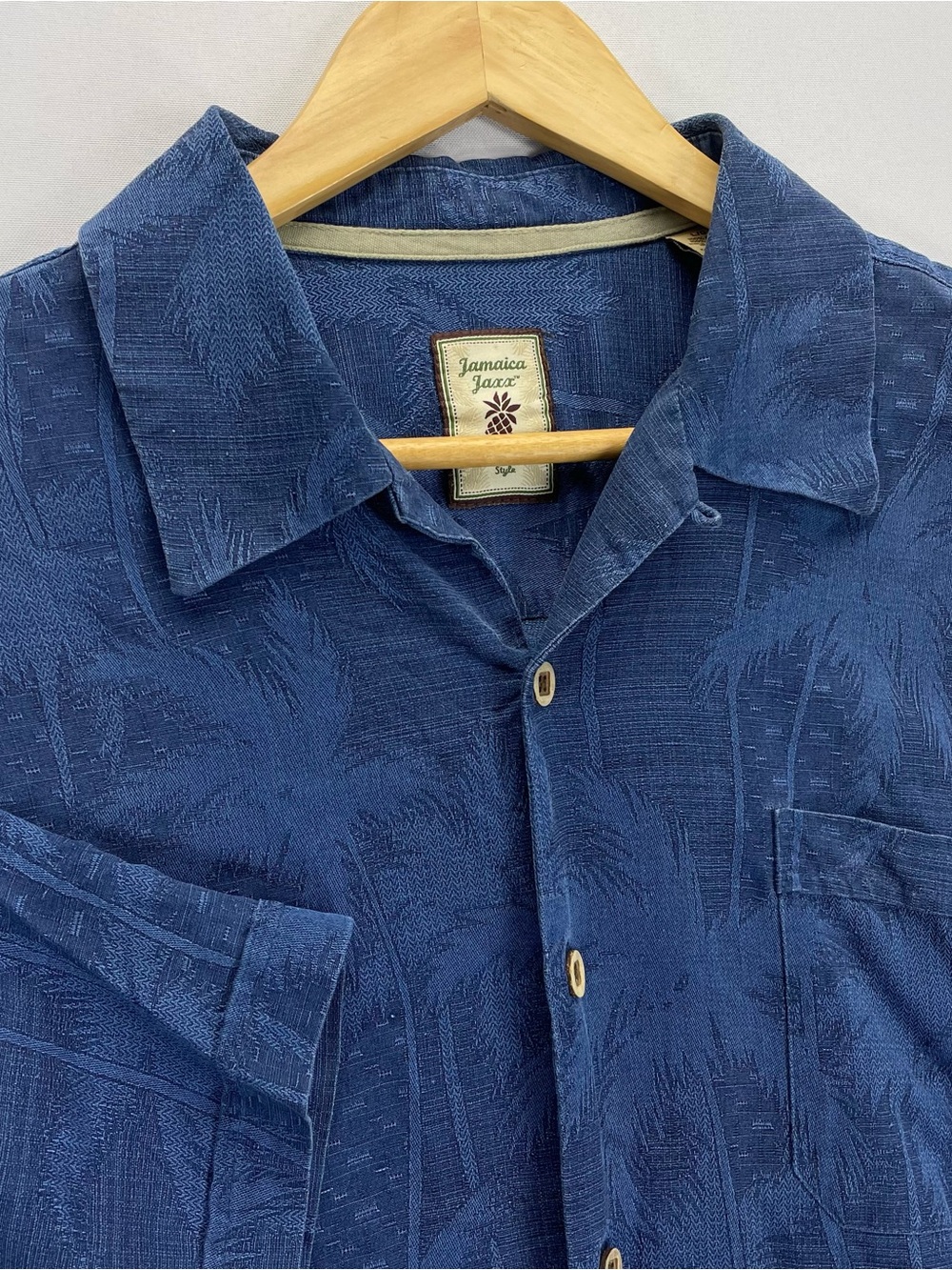 Jamaica Jaxx Silk Shirt Mens L Blue Floral Hawaiian Palm Wood Button Loop Collar